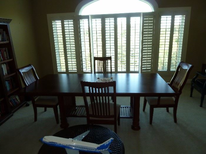 Dining room table and four chairs