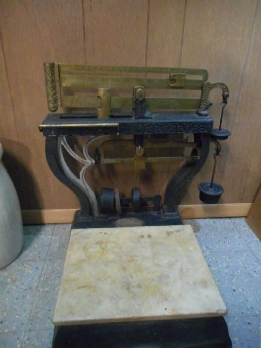 Antique Standard Computing Scale Company scale