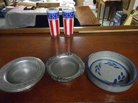 Pewter ashtray and Americana glasses