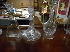 Alcohol decanters