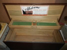 Vintage Moderoma Cedar chest