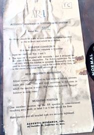 AR-1 speaker back label