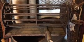 early 20th century fishing line dryer. Thanks to the person who provided the answer. Mystery solved.