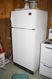 Refrigerator for sale