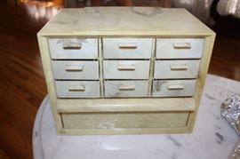 Vintage jewelry box