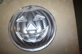 Wilton cake pans ready for Halloween