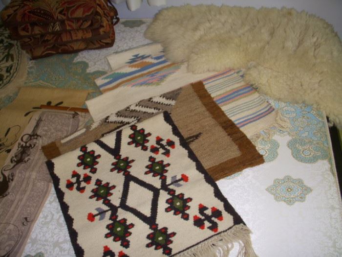 Woven rugs, Sheep fleece