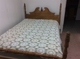 Full Size Pine Bed