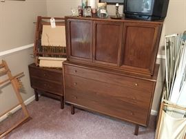 Chest, Night Stand Mid Century Modern American of Martinsville - Bedroom Suite