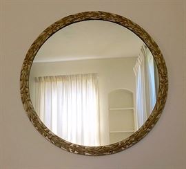 Vintage Round Gold Gilt Mirror (Medium Size)
