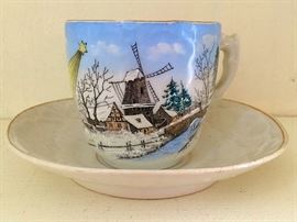 Vintage Holiday Scene Coffee / Hot Cocoa Cup