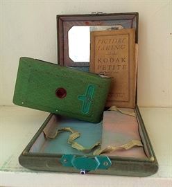 Vintage Kodak Petite Camera (WOW!)