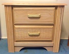 Semi-Vintage End Table / Nightstand (Matching Dresser with Mirror)