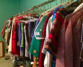 Tons of Women's Clothing! Vintage & Newer (Jones New York, Dressbarn, Susan Graves, & More)