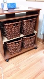 storage unit with 4 baskets