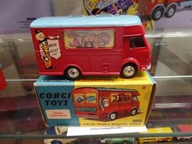 chipperfields circus mobile booking office 426
