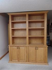 OAK BOOKCASE WITH STORAGE TOP COME OFF FOR MOVING