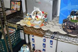 Mickey's World Snowglobe, Halloween Town