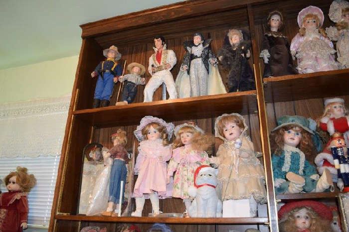 Elvis, Liberace, John Wayne, Obbie, Shirley Temple, Gone with the Wind Hundreds of Dolls