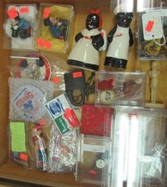 Antique Mickey Mouse characters Aunt Jemima S  P Buttons