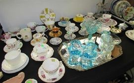 cups saucers art glass