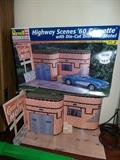 Revell Highway Scenes '60 Corvette With Coral Court Motel Diorama