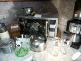 Assorted Kitchen Items
