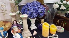 Assorted house decor