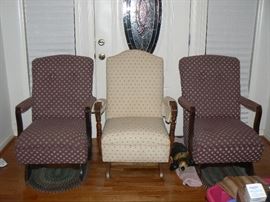 Excellent set with no scratches or tears. Platform rockers