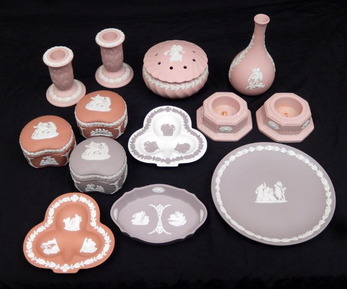 Antiques & Decorative Arts Auction in Southampton, PA starts on 9/16/2016