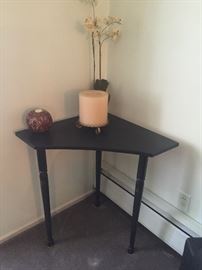 Black corner wood table