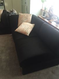 black sectional 1 of 3 pieces