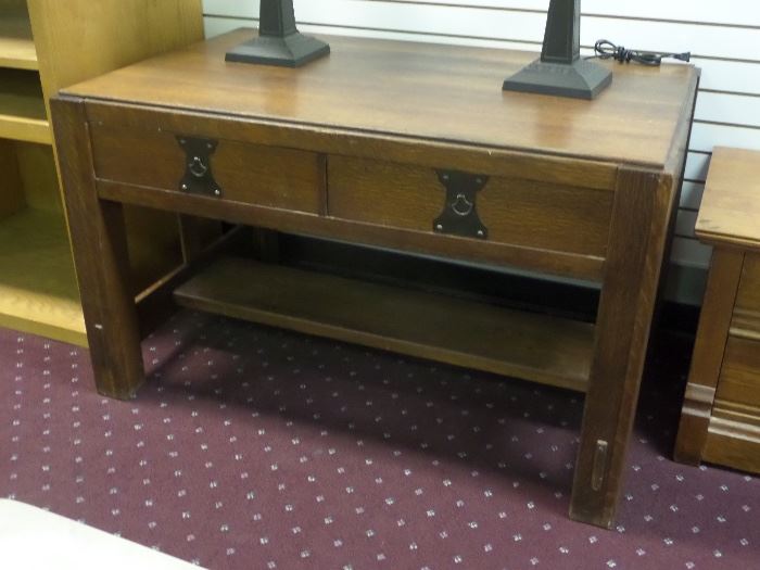 unique oak desk - front drawers 