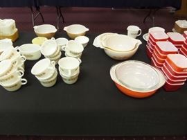 (This is the remaining Pyrex of the Love Pyrex & Other Stuff Sale)