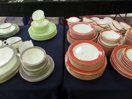 (This is the remaining Pyrex of the Love Pyrex & Other Stuff Sale)