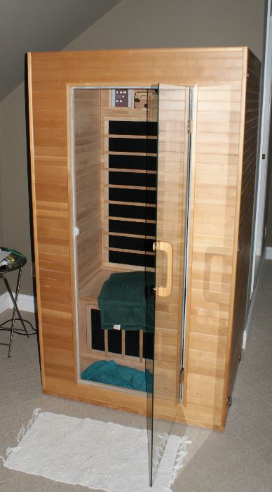 Cedar personal sauna