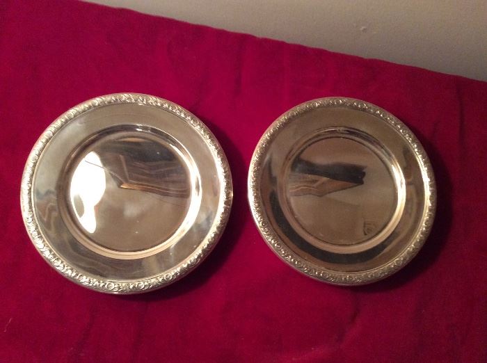 International sterling silver Prelude - 12 bread & butter plates.  No monogram.  