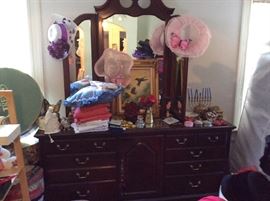 Thomasville cherry triple dresser with bifold mirror