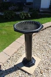 cast iron bird bath