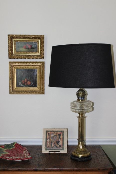 Home Décor, antique brass oil lamp converted into electric lamp with shade 