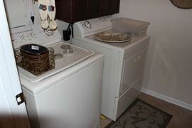 WASHER & DRYER