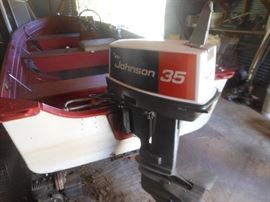 Fabulous vintage boat and Johnson Seahorse motor/boat in excellent condition/motor runs great!!!