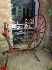 Antique spinning wheel