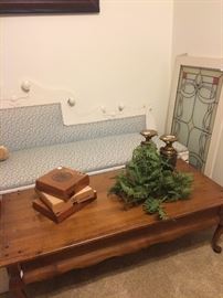 Victorian fainting couch; coffee table; panel of stain glass