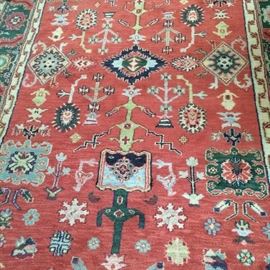 Colorful rug - approx. 5 feet x 7 feet