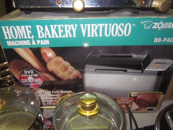Home Bakery Virtuoso, new in box