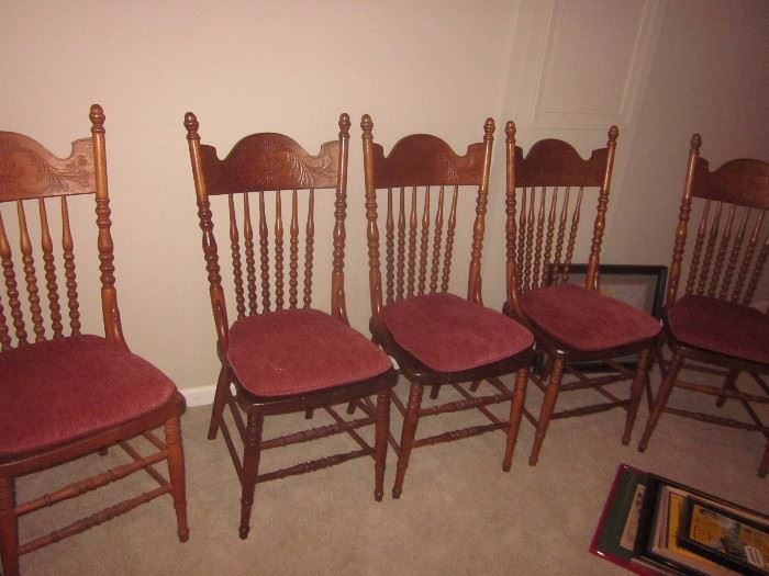 6 press back matching chairs 