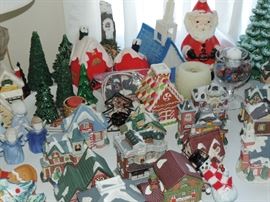 table detail of holiday items