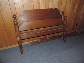 Found this GREAT 19th Century Rope Bed in the Basement today... !!!