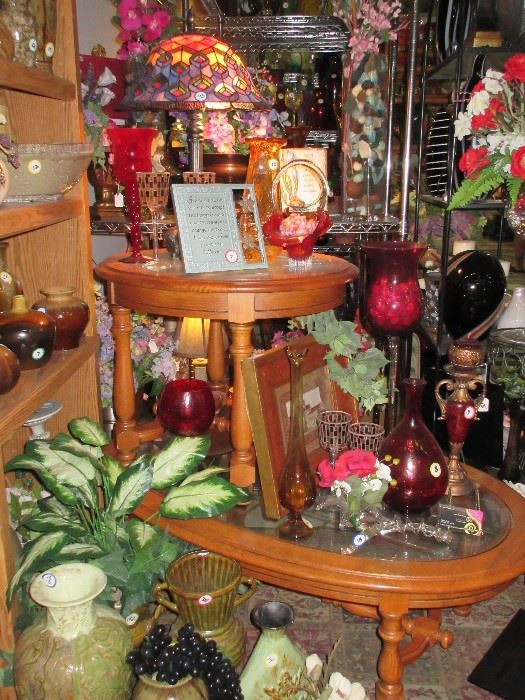 THERE ARE LAMPS, PICTURES, MIRRORS, FURNITURE, CLOCKS, METAL ART, VASES, GLASSWARE, FLORALS, CANDLES, WALL SCONCES, CANDLE HOLDERS, BOXES, ORBS, URNS, WINE DECOR.....